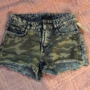Forever 21 shorts